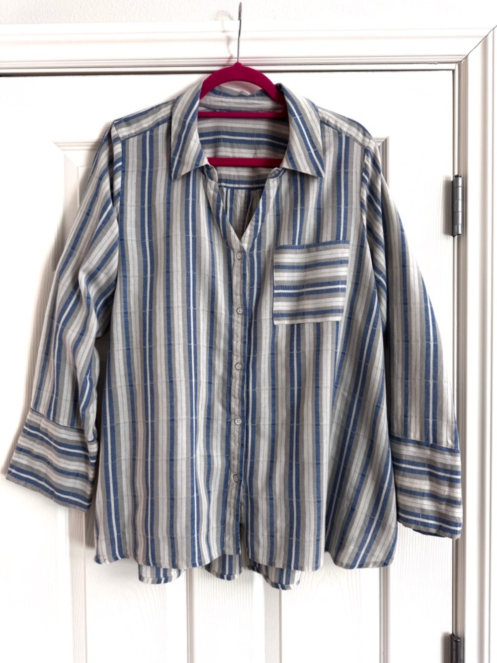 Women’s Striped Button-Up Shirt in Blue and Cream 100% cotton | Size XL